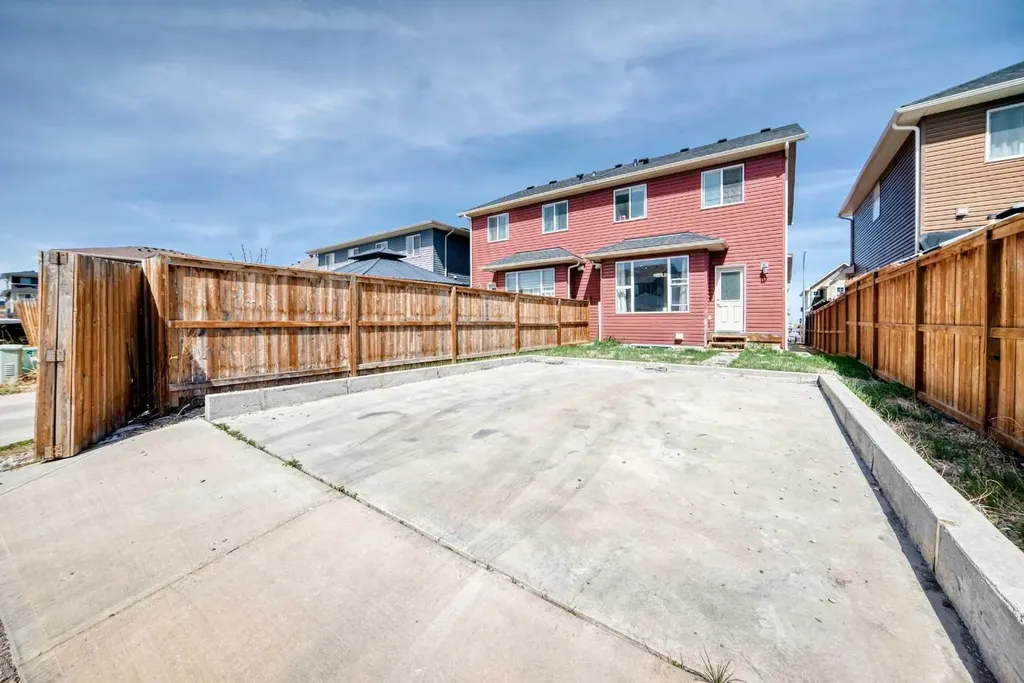 102 Saddlelake Terrace NE Calgary AB T3J0V3