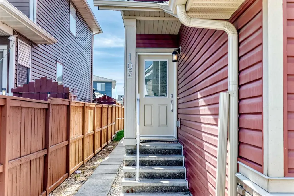 102 Saddlelake Terrace NE Calgary AB T3J0V3