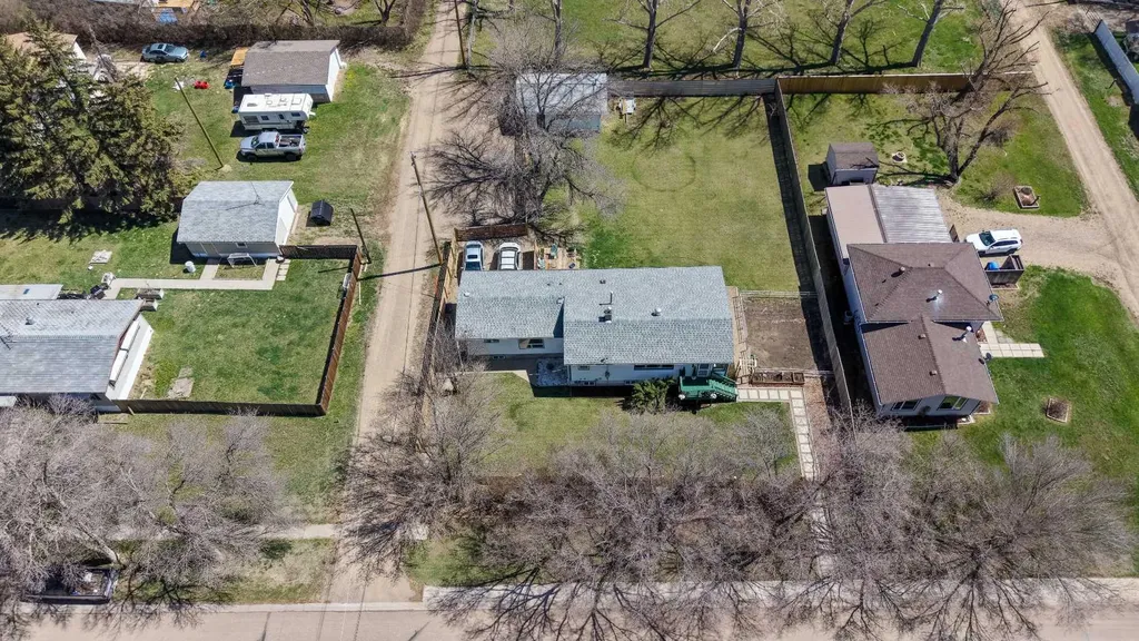 606 4 Street Bassano AB T0J0B0