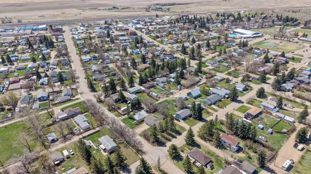 606 4 Street Bassano AB T0J0B0