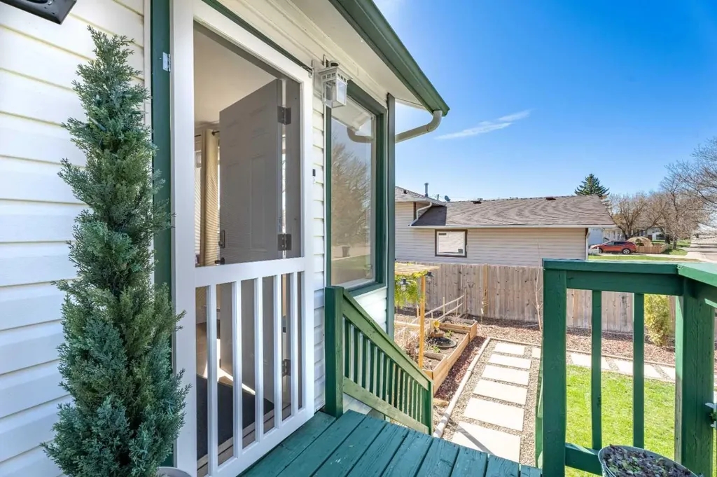 606 4 Street Bassano AB T0J0B0