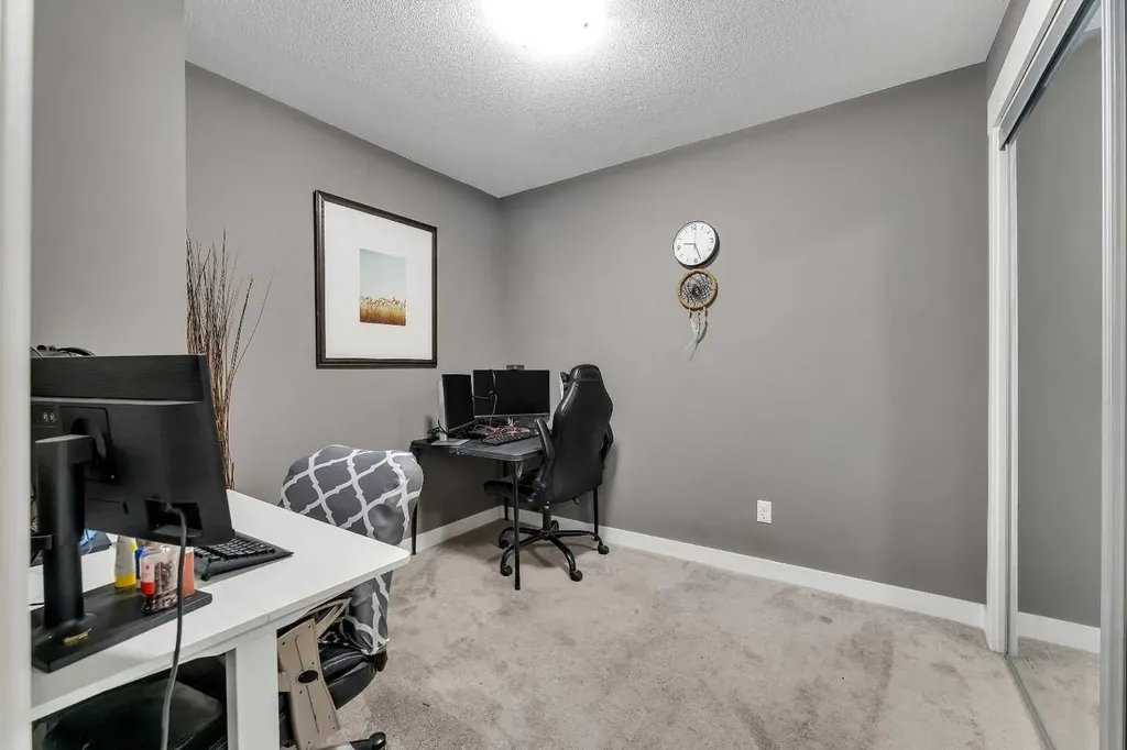 302 Skyview Ranch Drive NE Calgary AB T3N0P5
