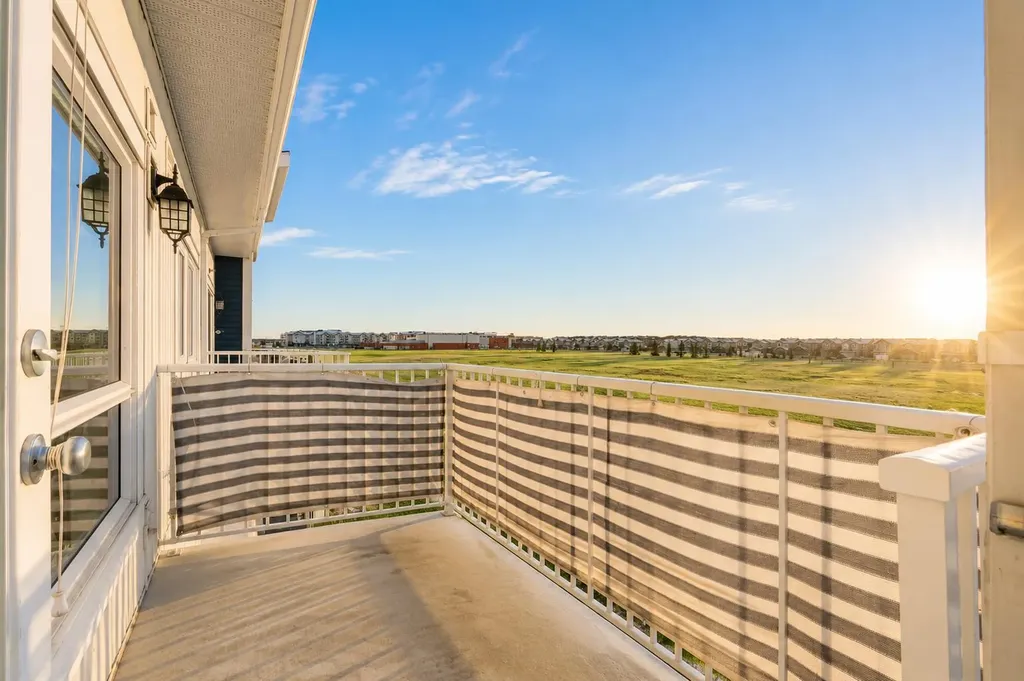 302 Skyview Ranch Drive NE Calgary AB T3N0P5