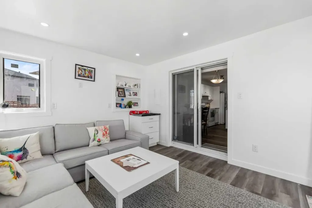100 Saddlecrest Boulevard NE Calgary AB T3J5E8