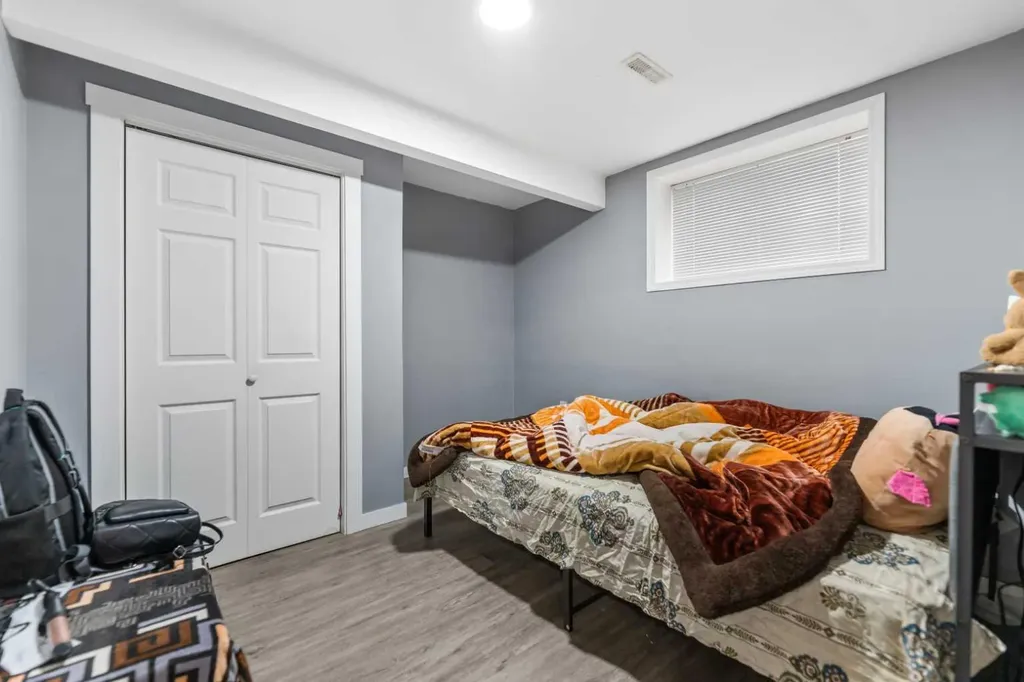 100 Saddlecrest Boulevard NE Calgary AB T3J5E8