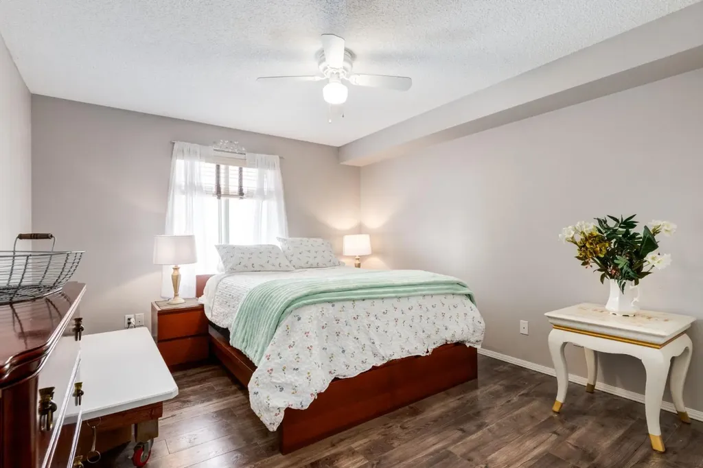 12 Cimarron Common Okotoks AB T1S 2G1