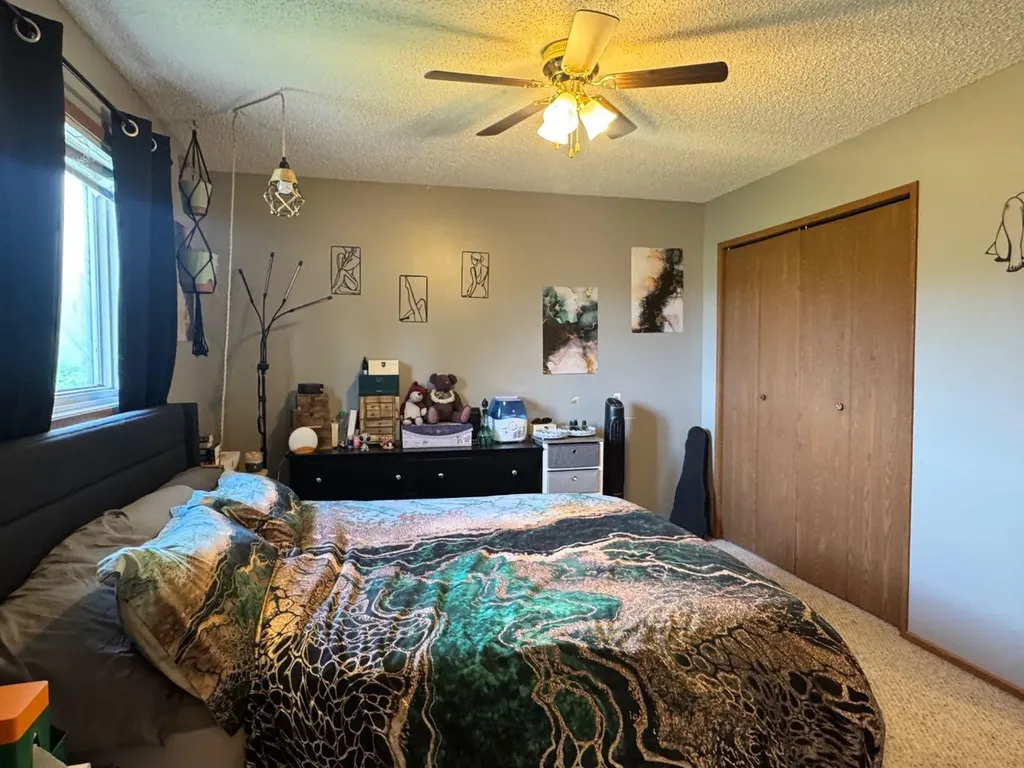 10624 103 Street Fairview AB T0H 1L0