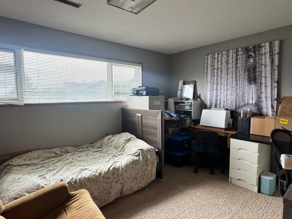 10624 103 Street Fairview AB T0H 1L0