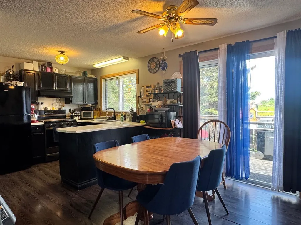 10624 103 Street Fairview AB T0H 1L0