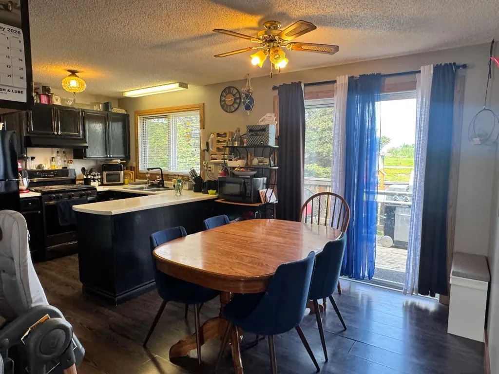 10624 103 Street Fairview AB T0H 1L0