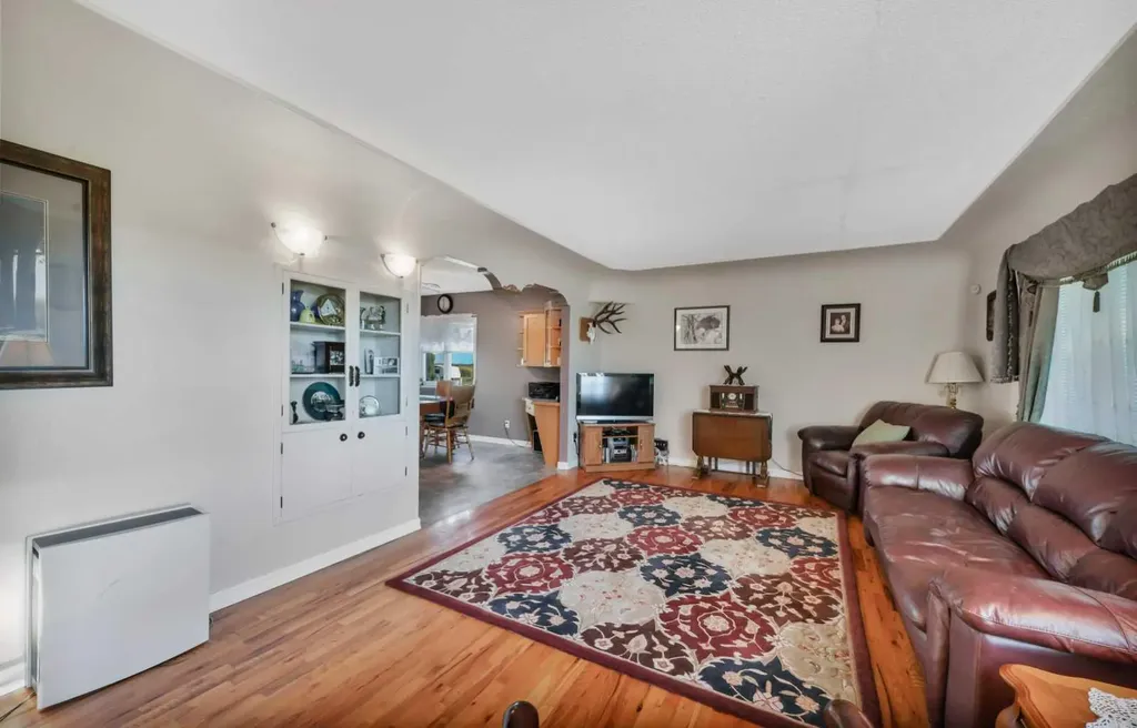 39227 Range Road 250 Rural Lacombe County AB T0C 0Y0