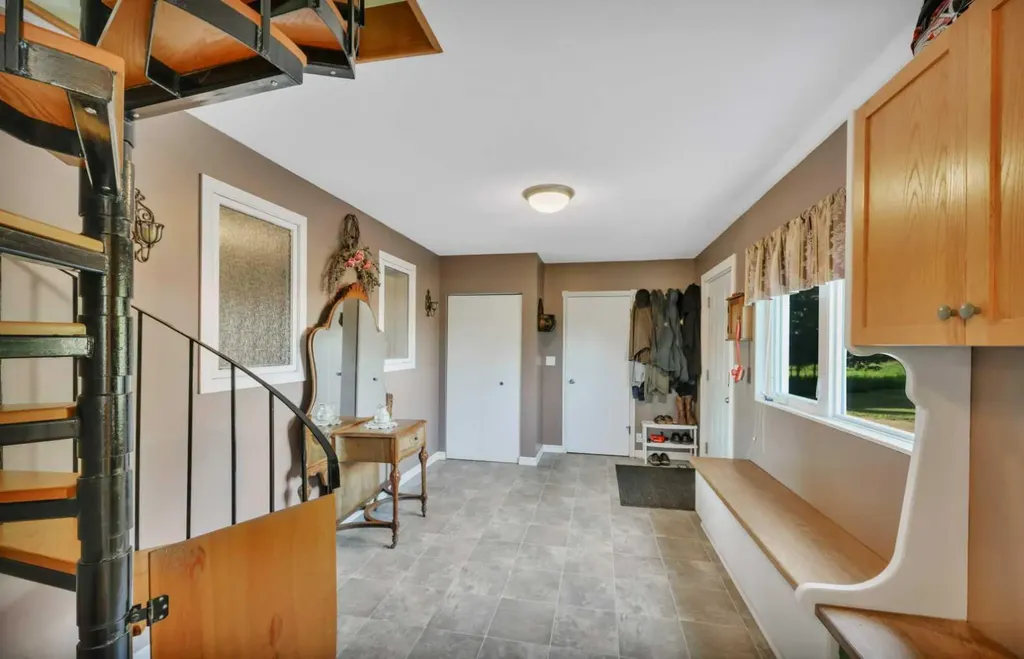 39227 Range Road 250 Rural Lacombe County AB T0C 0Y0