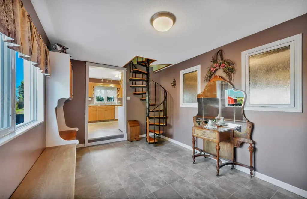 39227 Range Road 250 Rural Lacombe County AB T0C 0Y0