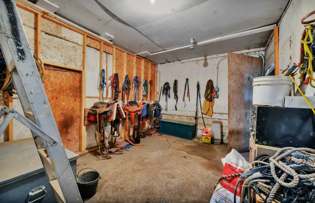 39227 Range Road 250 Rural Lacombe County AB T0C 0Y0