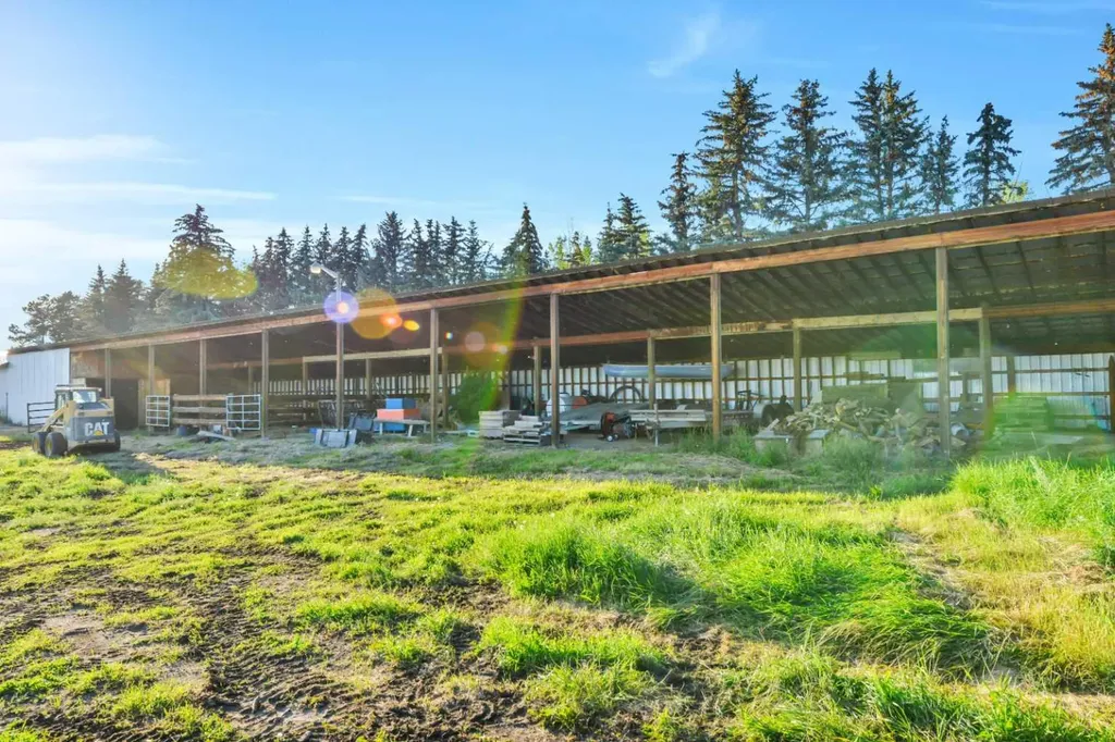 39227 Range Road 250 Rural Lacombe County AB T0C 0Y0