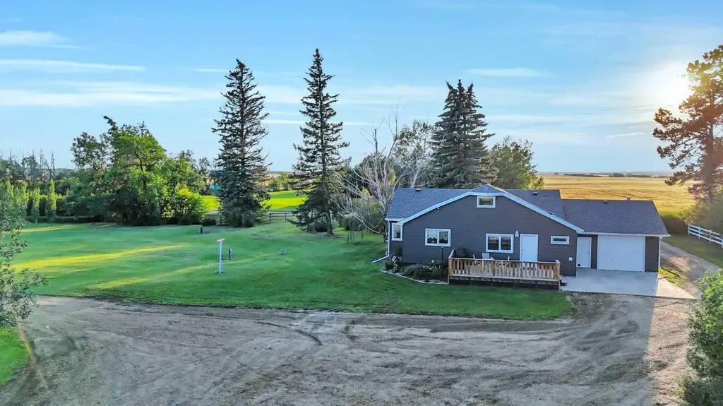 39227 Range Road 250 Rural Lacombe County AB T0C 0Y0