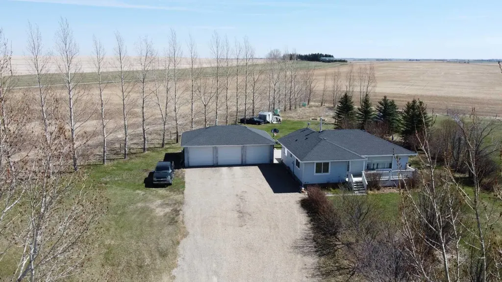 242039 Range Road 261 Rural Wheatland County AB T1P 0X1