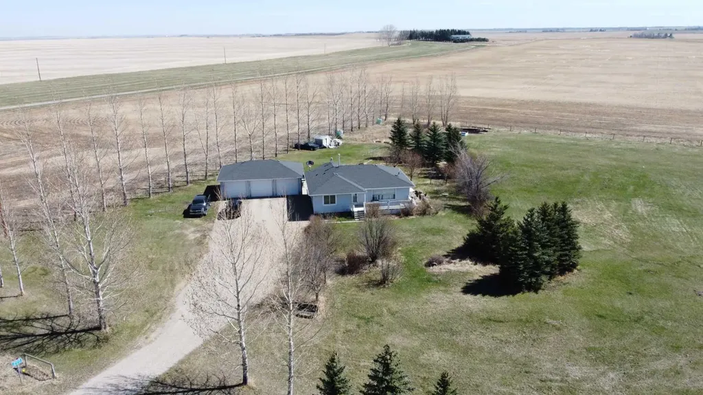 242039 Range Road 261 Rural Wheatland County AB T1P 0X1