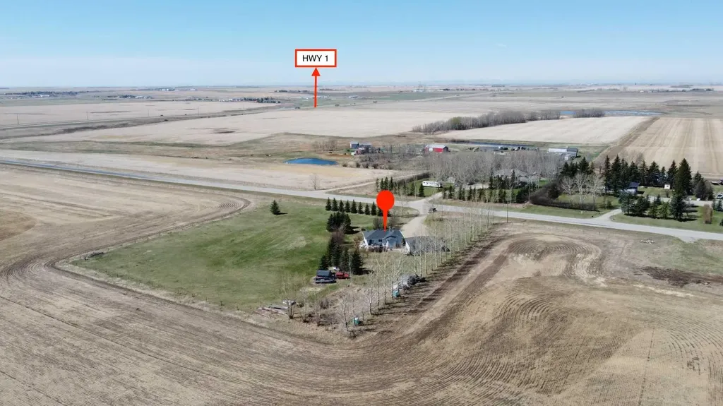 242039 Range Road 261 Rural Wheatland County AB T1P 0X1