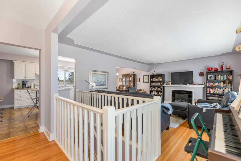 242039 Range Road 261 Rural Wheatland County AB T1P 0X1