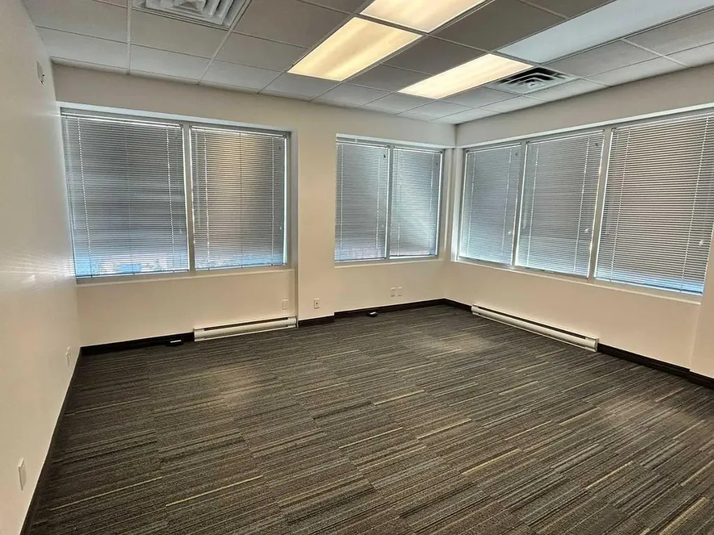 1029 17 Avenue SW Calgary AB T2T 0A9