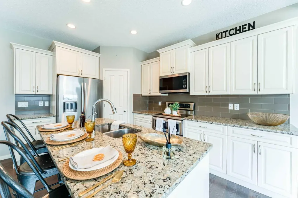292 Auburn Bay Drive SE Calgary AB T3M 1P6