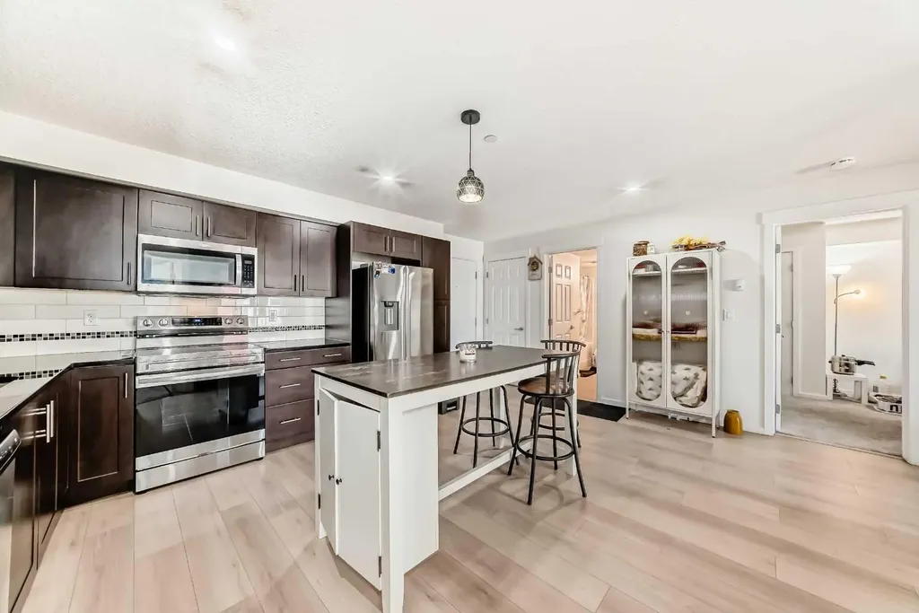 755 Copperpond Boulevard SE Calgary AB T2Z4R2