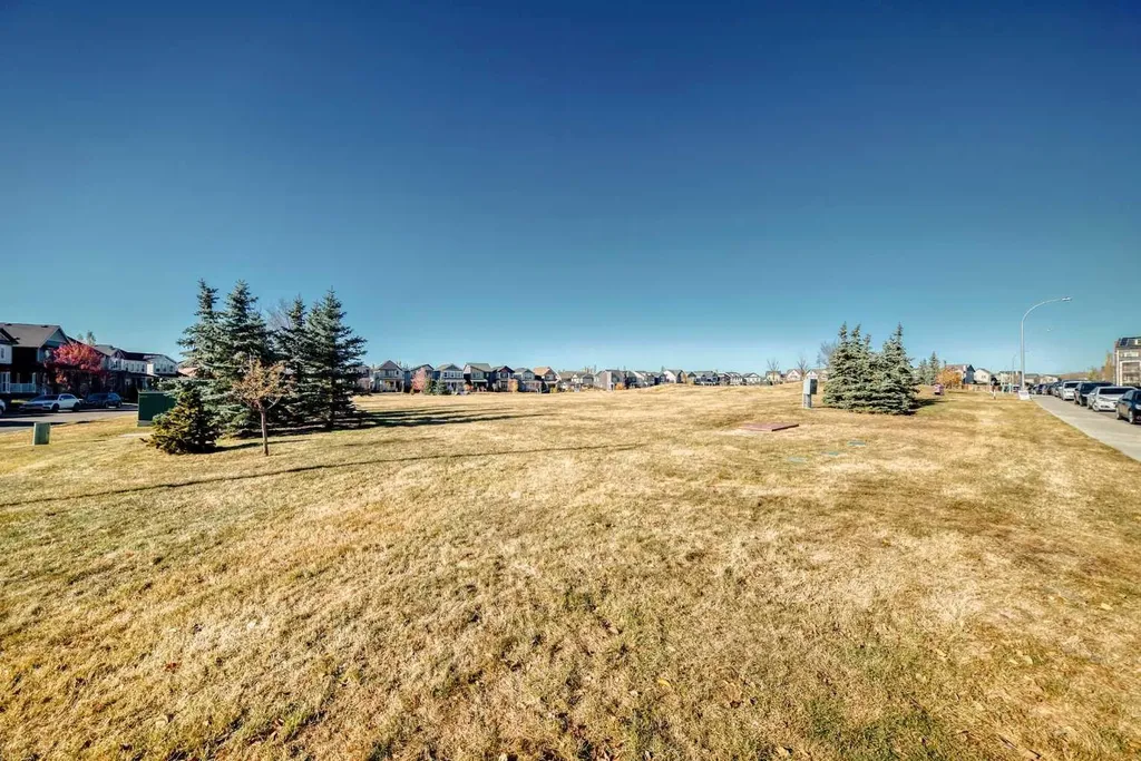 755 Copperpond Boulevard SE Calgary AB T2Z4R2