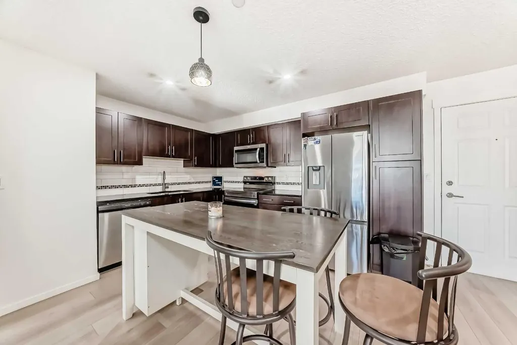 755 Copperpond Boulevard SE Calgary AB T2Z4R2