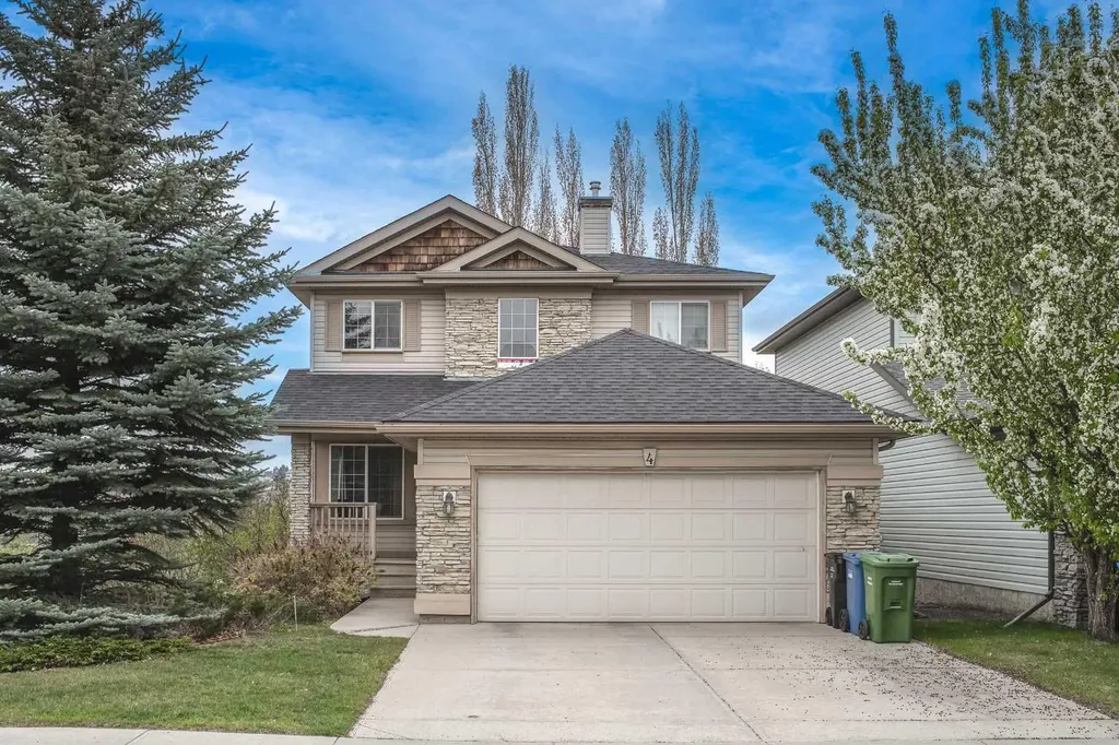 4 Springbank Bay SW Calgary AB T3H 5E4
