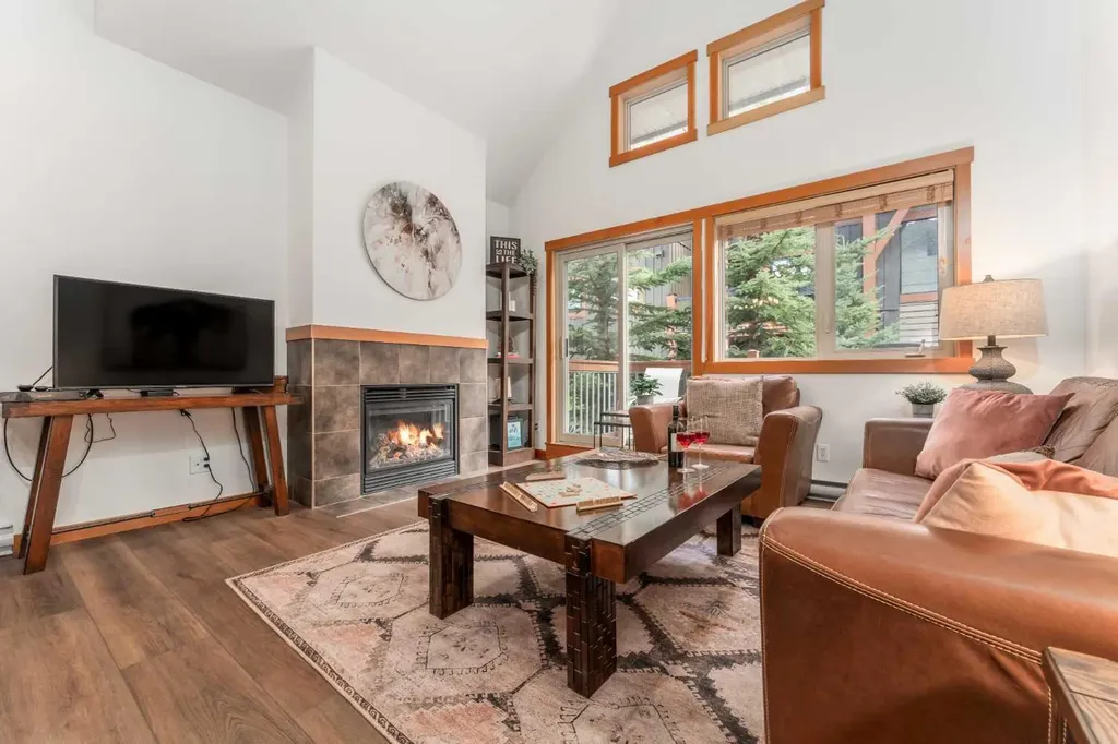 101 Montane Road Canmore AB T1W 0G2