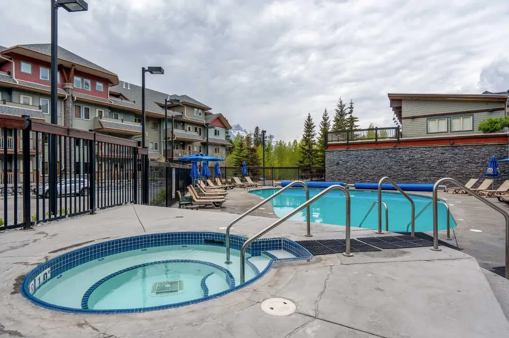 101 Montane Road Canmore AB T1W 0G2