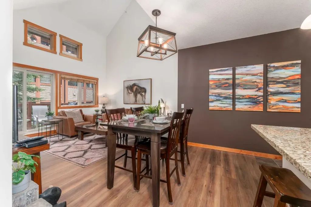 101 Montane Road Canmore AB T1W 0G2