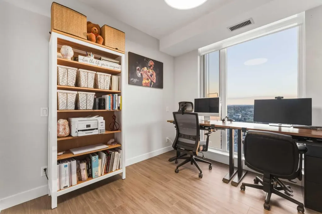 930 16 Avenue SW Calgary AB T2R 1C2