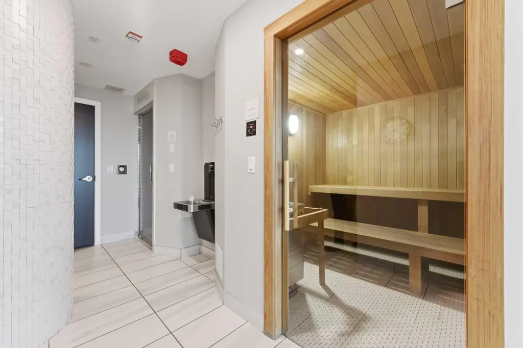 930 16 Avenue SW Calgary AB T2R 1C2
