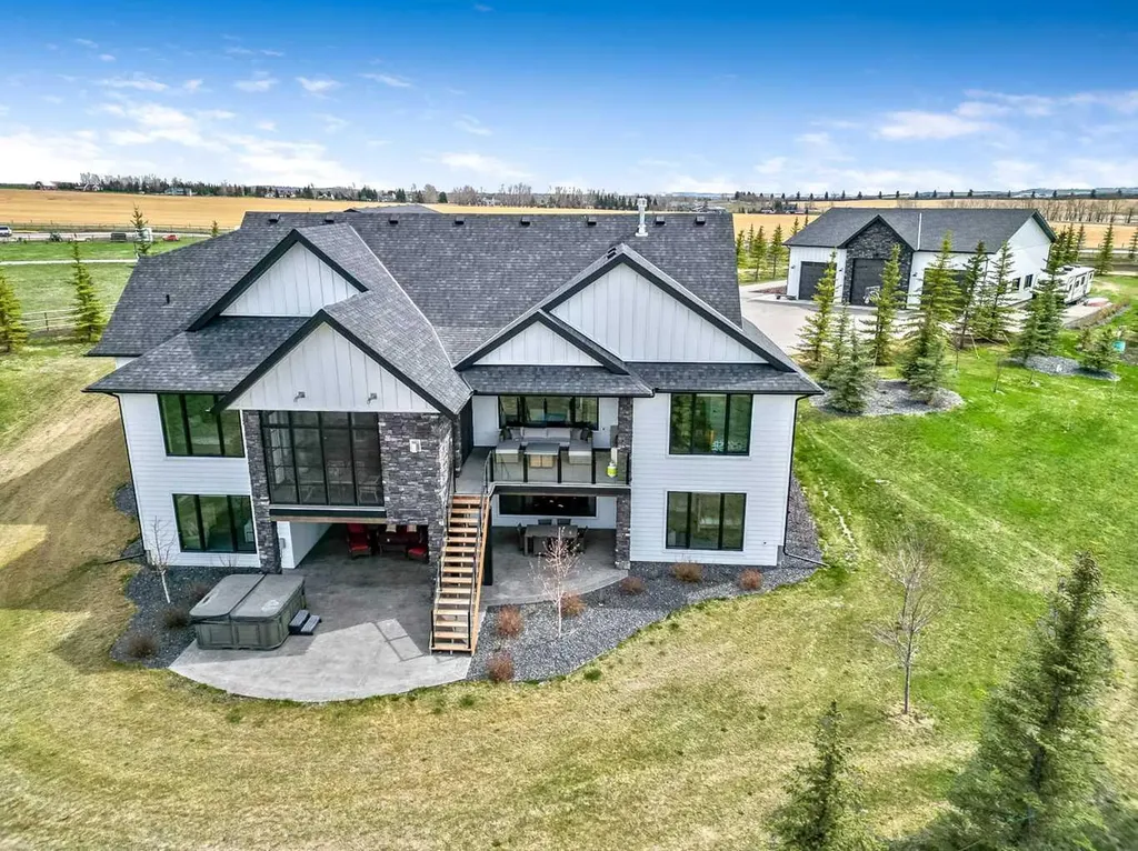 338233 Panima Close W Rural Foothills County AB T1S 7A1