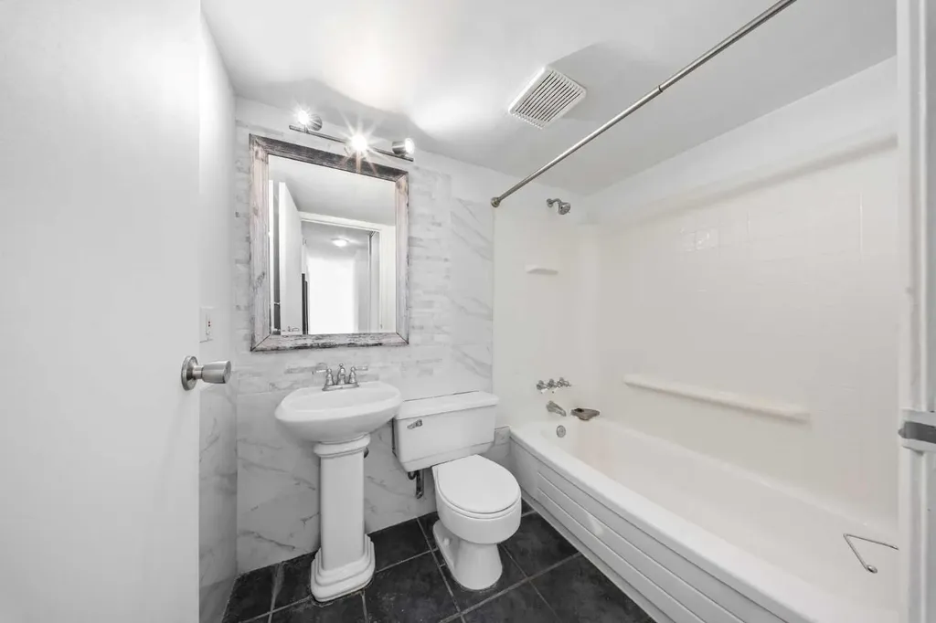 1602 11 Avenue SW Calgary AB T3C 0N2
