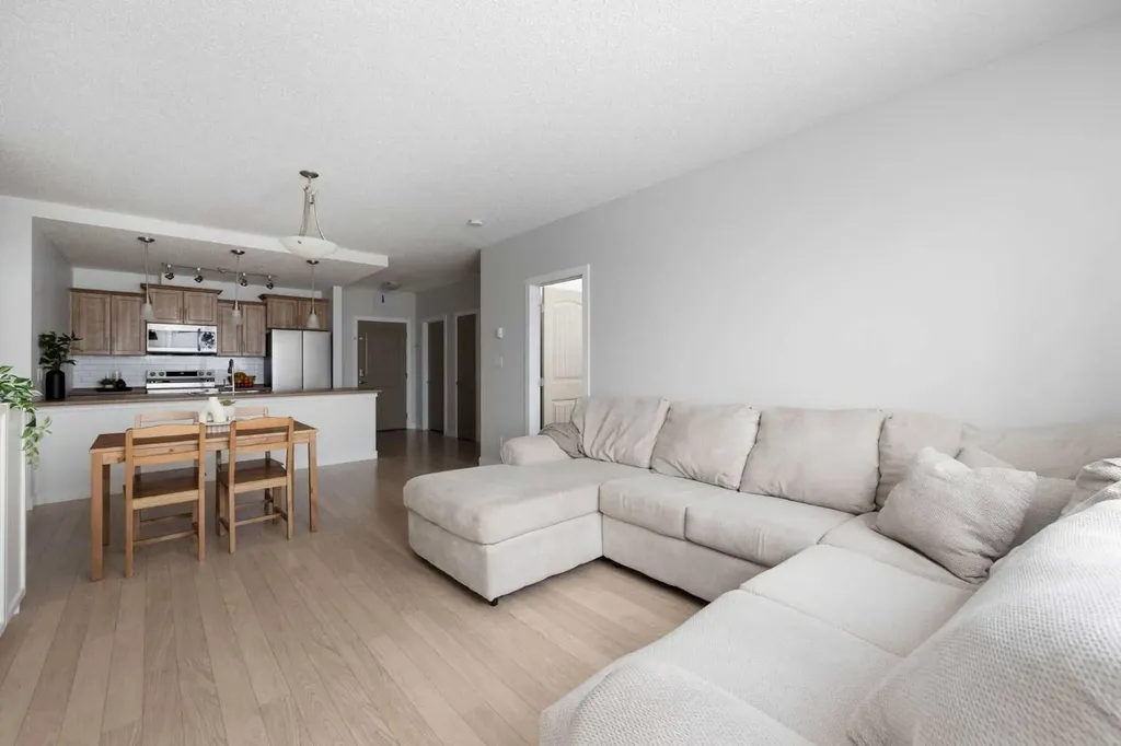 204 Sparrow Hawk Drive Fort Mcmurray AB T9K 0P1