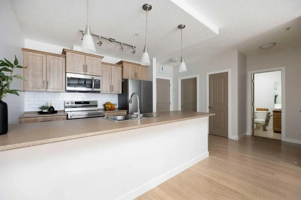 204 Sparrow Hawk Drive Fort Mcmurray AB T9K 0P1