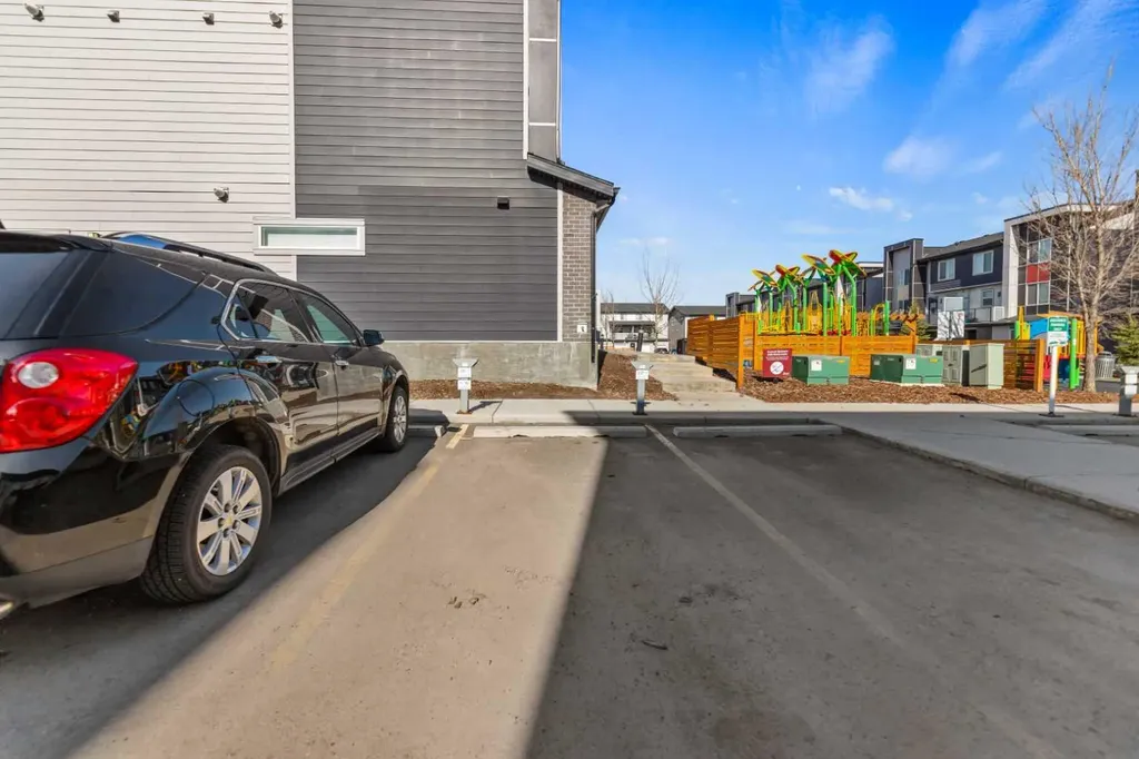 26 Redstone Way NE Calgary AB T3N 1M6