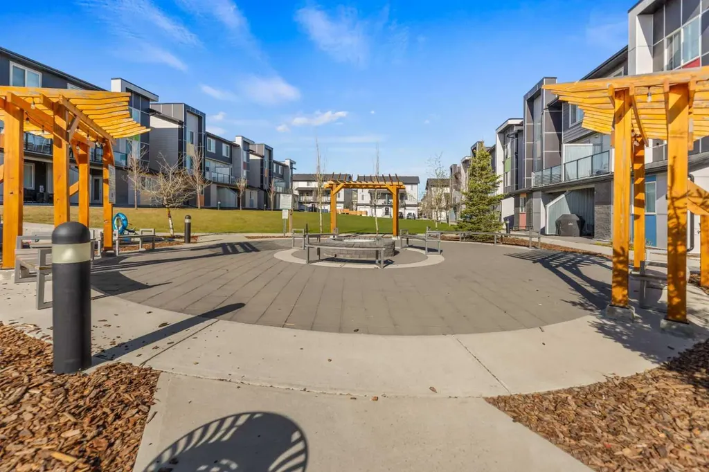 26 Redstone Way NE Calgary AB T3N 1M6