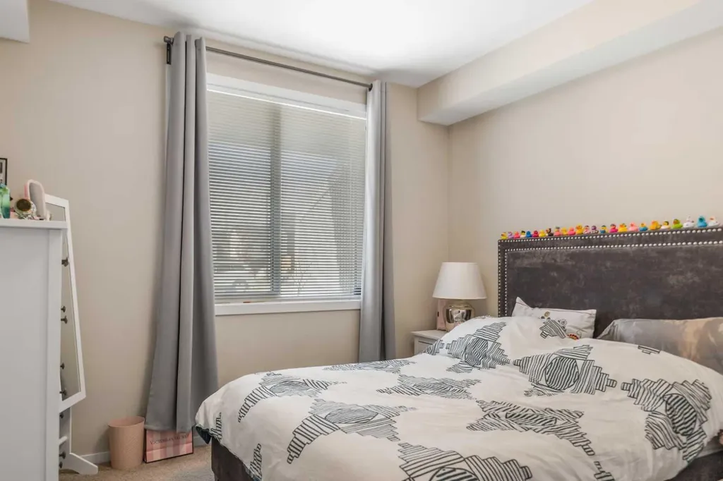 26 Redstone Way NE Calgary AB T3N 1M6