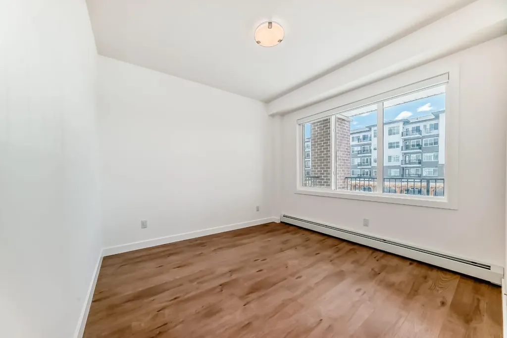 44 Skyview Parkway NE Calgary AB T3N2R8