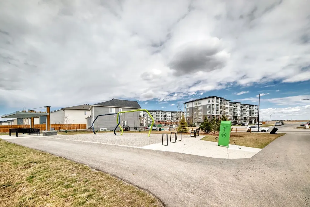 44 Skyview Parkway NE Calgary AB T3N2R8