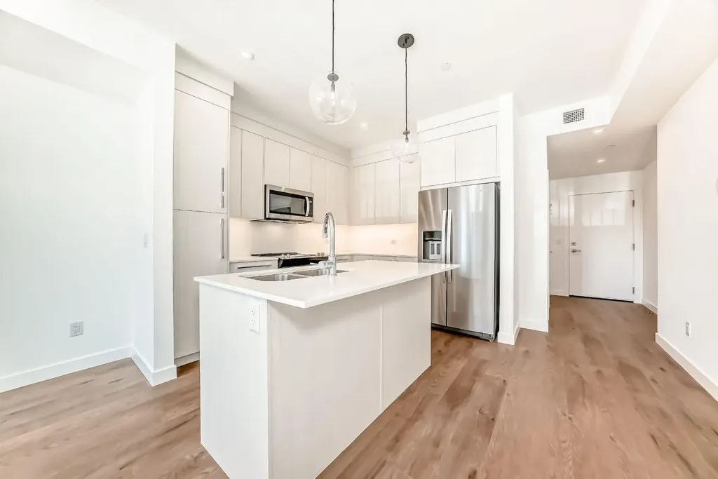 44 Skyview Parkway NE Calgary AB T3N2R8