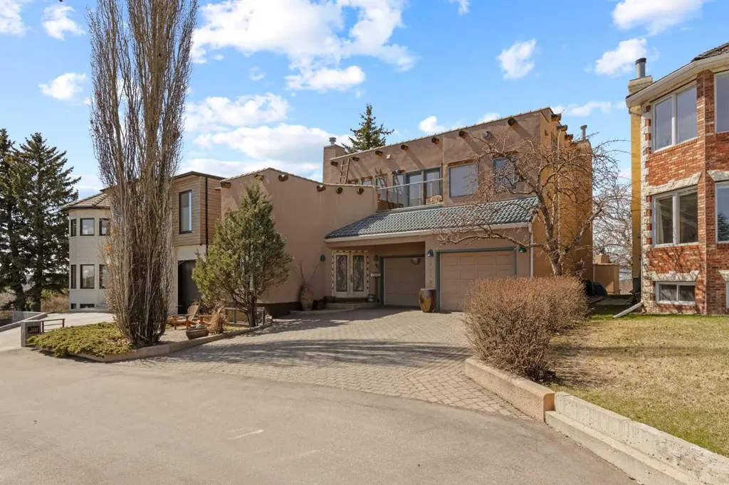 1115 16a Street NW Calgary AB T2N 2C9