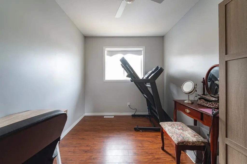 131 Wolff Way Fort Mcmurray AB T9H 5G9