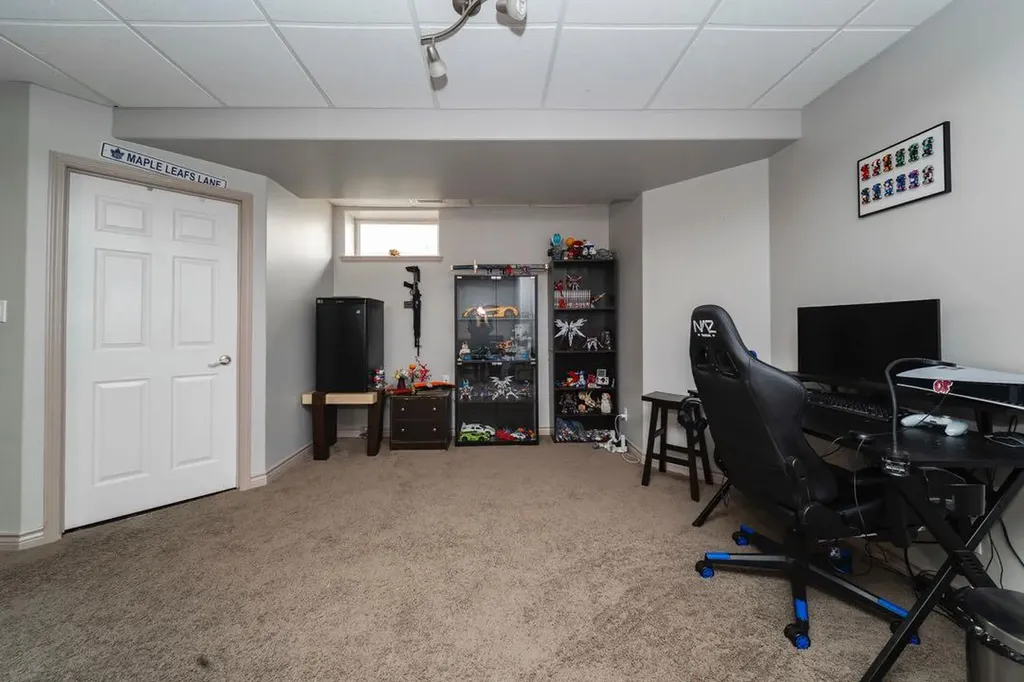 131 Wolff Way Fort Mcmurray AB T9H 5G9