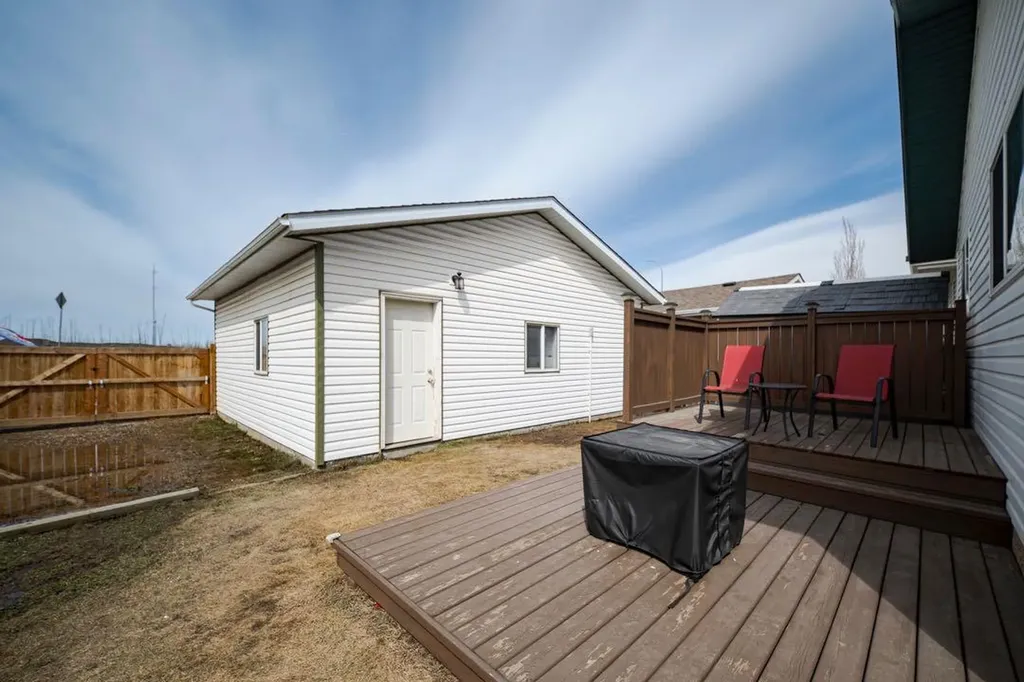 131 Wolff Way Fort Mcmurray AB T9H 5G9
