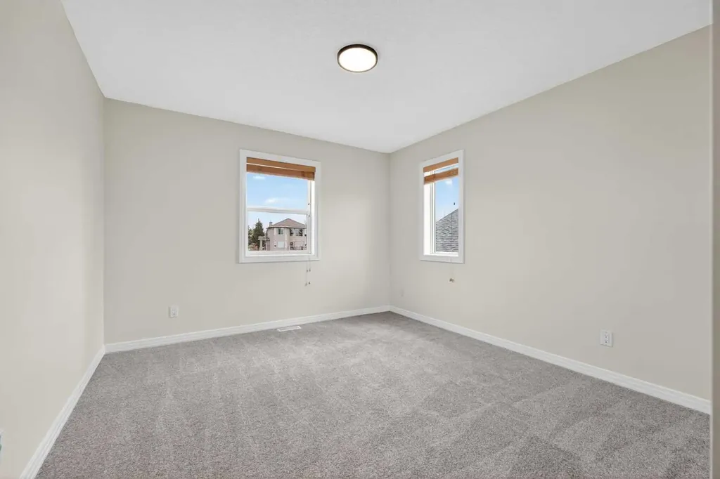 172 Cove Drive Chestermere AB T1X1E5